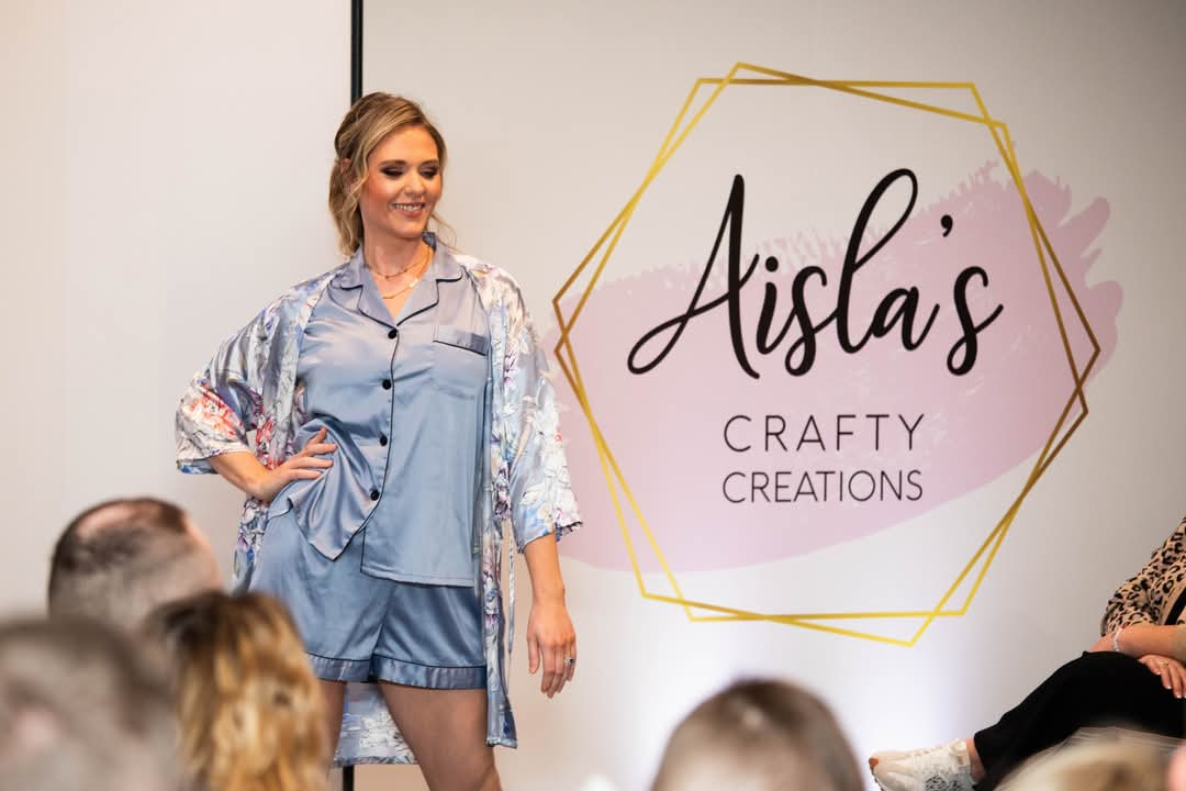 Personalised Floral Bridal Robe - Image 9