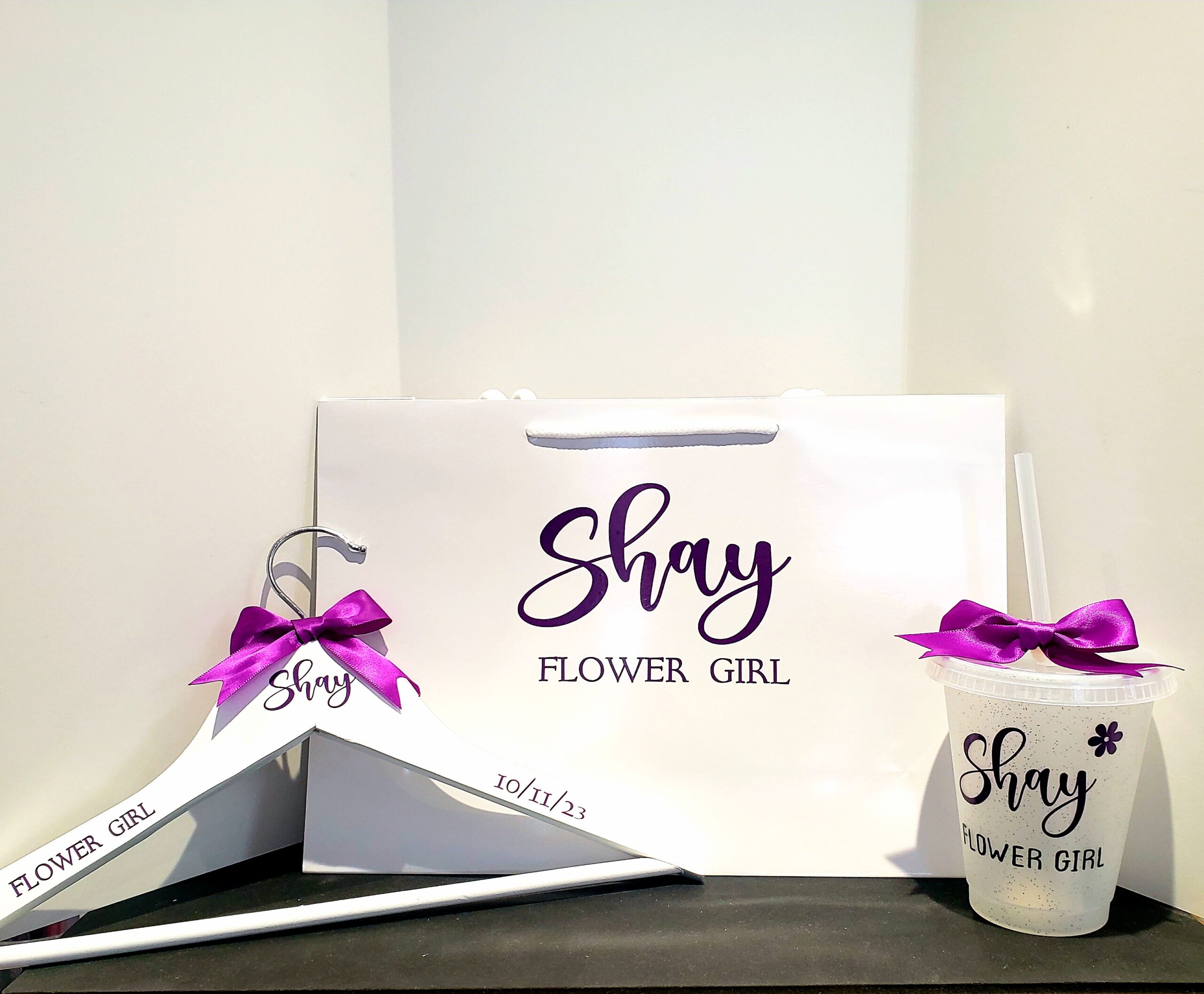 Personalised Glass, Hanger & Gift Bag Bundle - Image 3