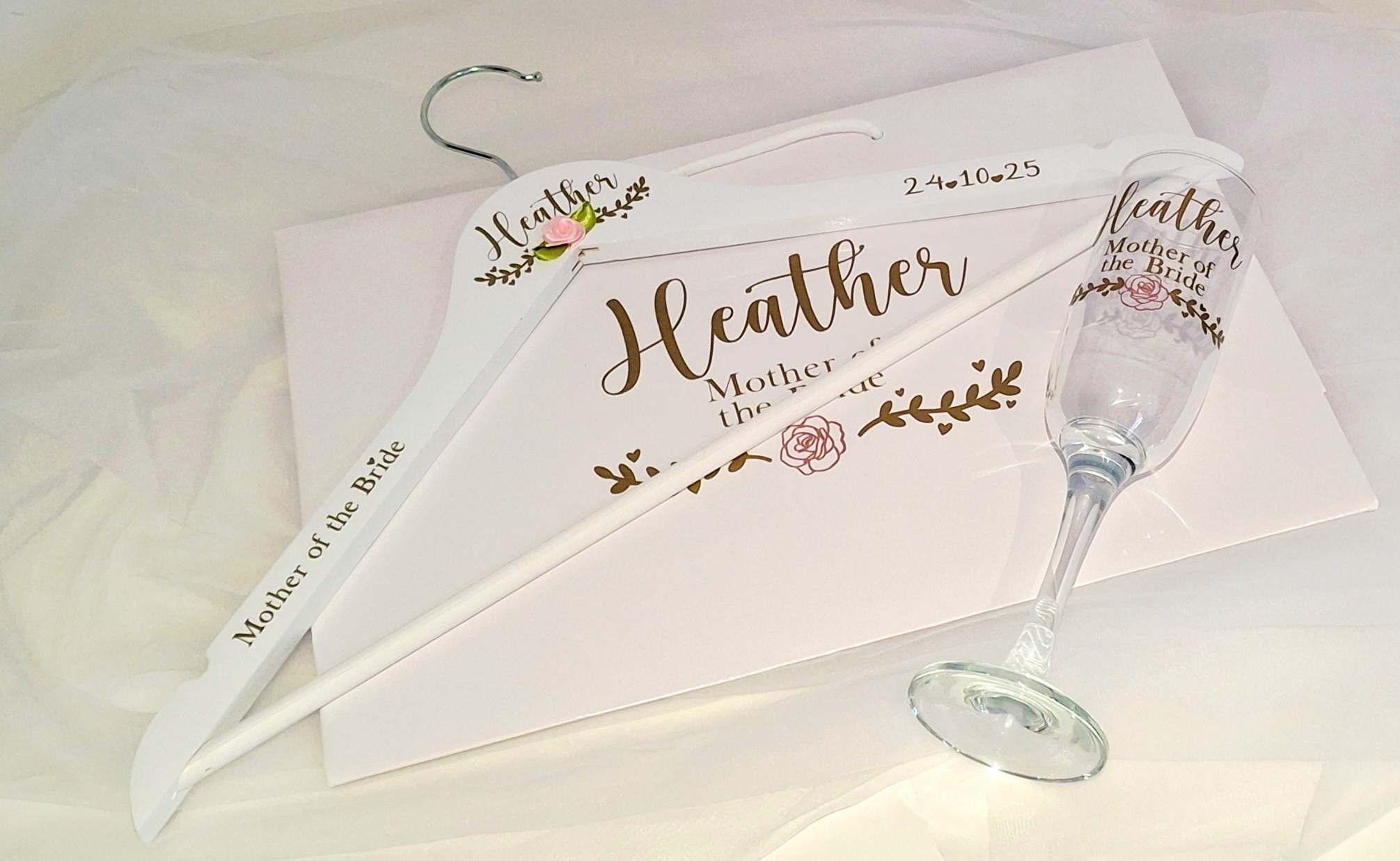 Personalised Glass, Hanger & Gift Bag Bundle - Image 2